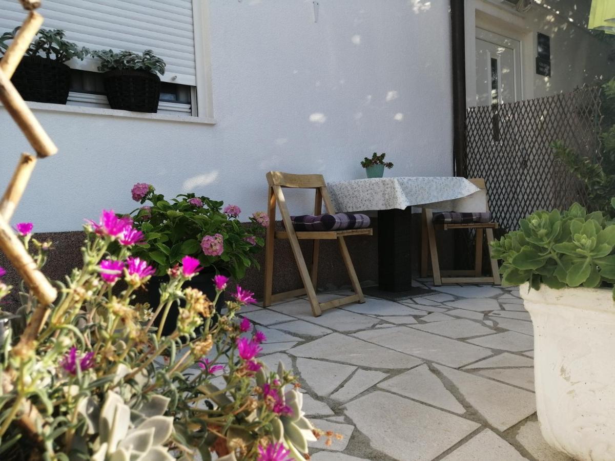 Apartment Golden Dreams Podstrana Bagian luar foto