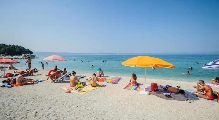 Apartment Golden Dreams Podstrana Bagian luar foto