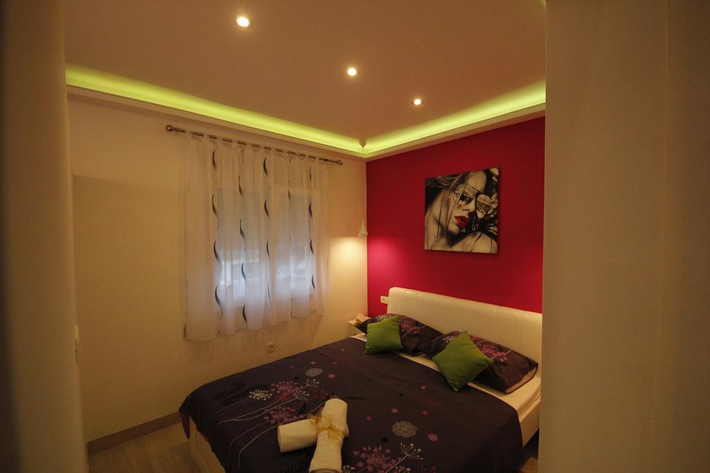 Apartment Golden Dreams Podstrana Bagian luar foto