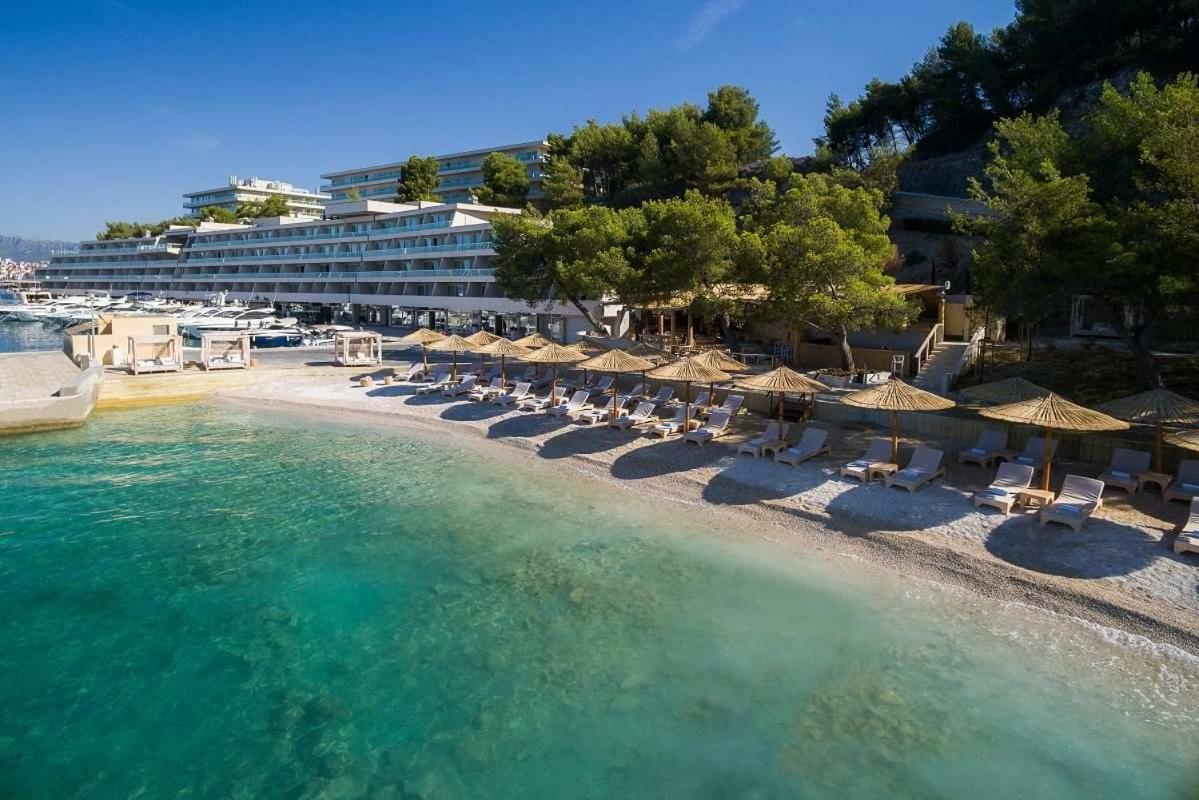 Apartment Golden Dreams Podstrana Bagian luar foto