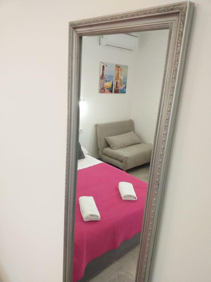 Apartment Golden Dreams Podstrana Bagian luar foto